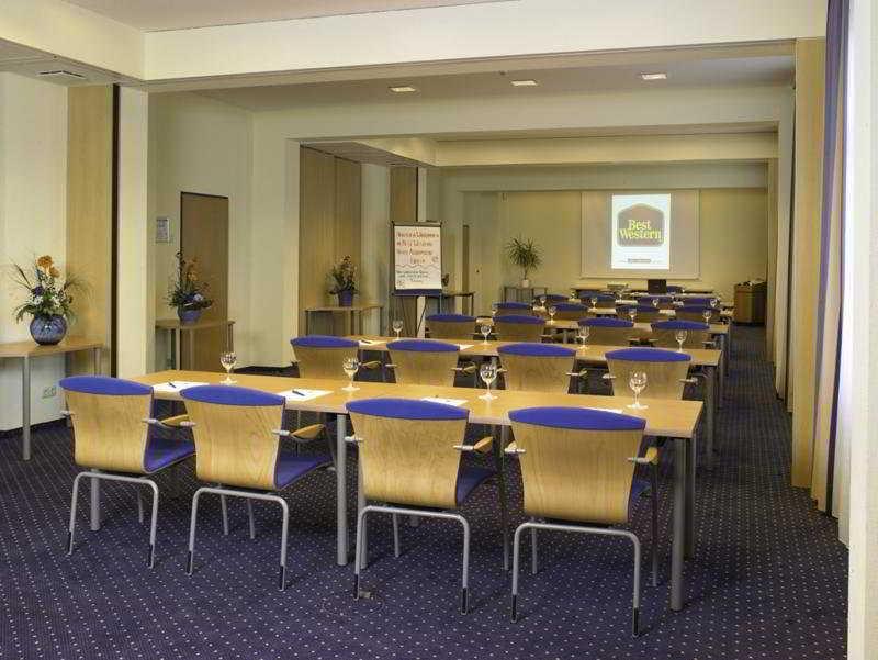 Tryp By Wyndham Luebeck Aquamarin Ξενοδοχείο Εξωτερικό φωτογραφία