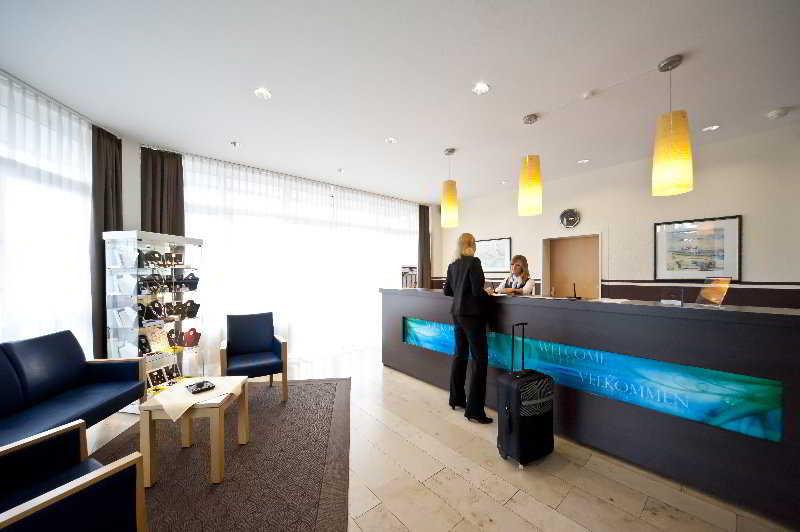 Tryp By Wyndham Luebeck Aquamarin Ξενοδοχείο Εξωτερικό φωτογραφία